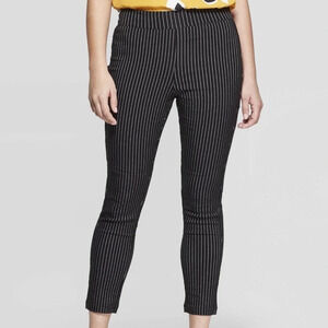 NWOT Who What Wear High Rise Striped Skinny Ankle Pants